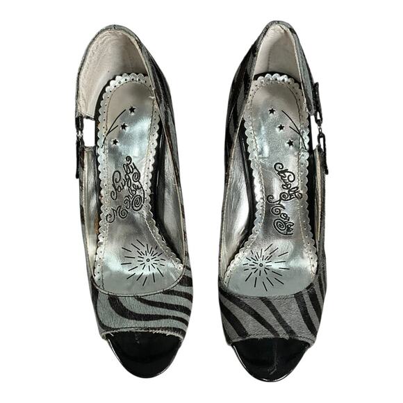 Y2K Naughty Monkey Portia Grey Black Size 7.5 Vintage Zebra Print Stiletto Used - Picture 5 of 15